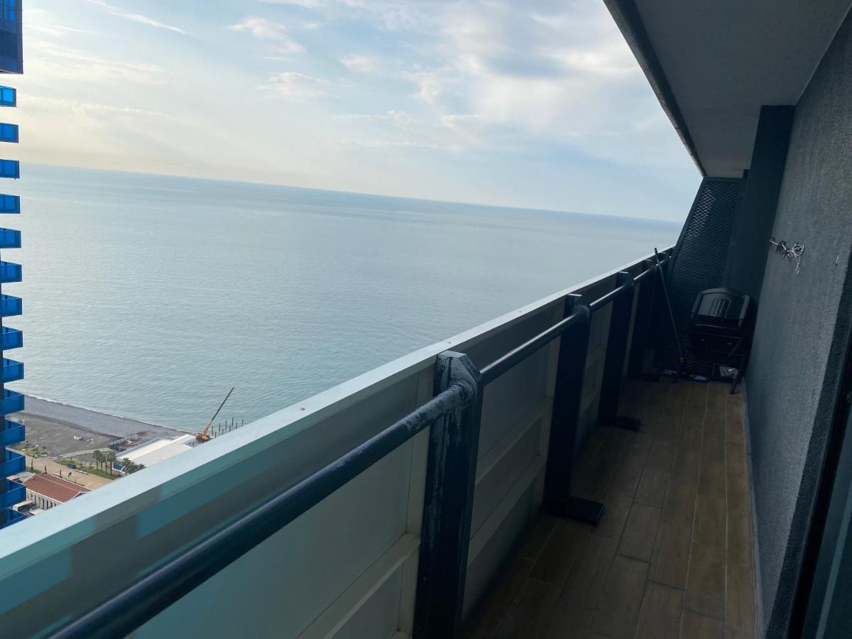 Orbi City Twins Tower Batumi Eksteriør bilde