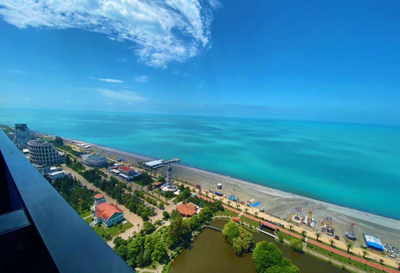 Orbi City Twins Tower Batumi Eksteriør bilde